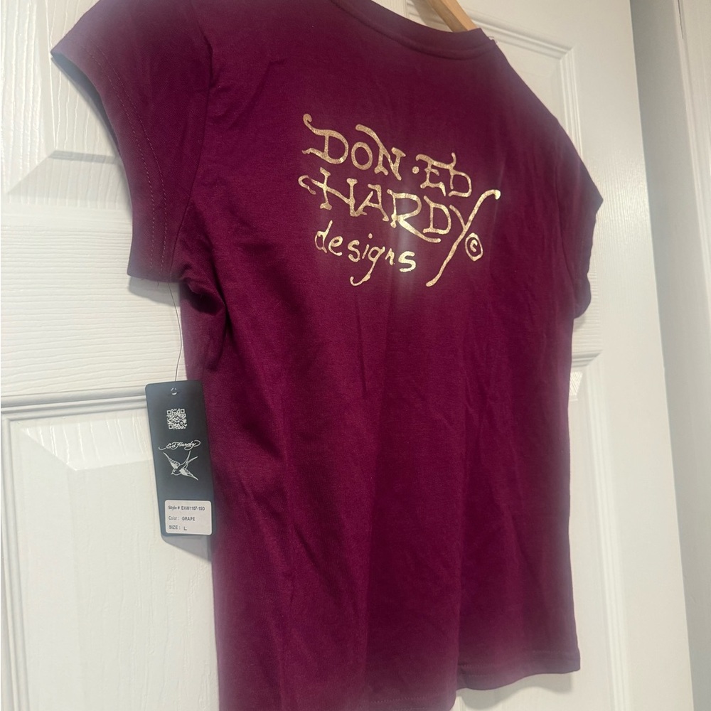 Ed Hardy Maroon baby tee with Gold Script - Picture 4 of 6
